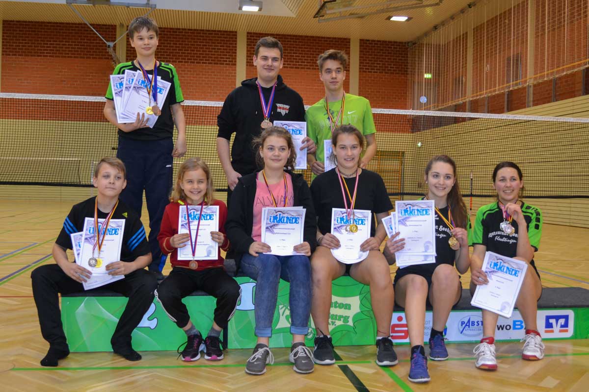Fünffaches Gold für den Flechtinger SV bei den Regionalmeisterschaften 2019 in Burg - Badminton Flechtingen